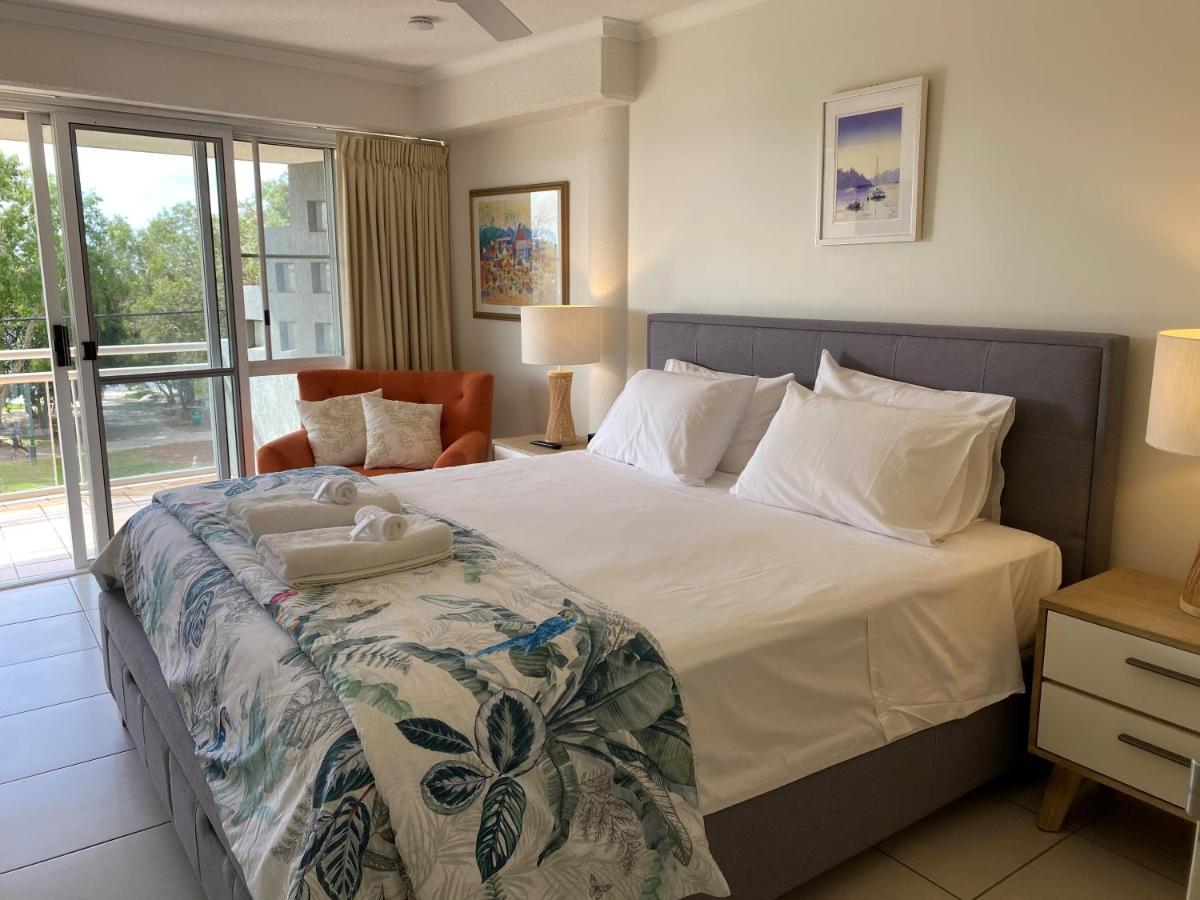 Belvedere Apartments Caloundra Esterno foto